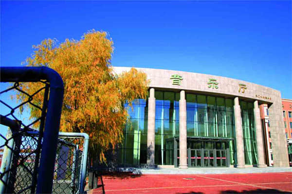 生益科技： 我司超低损耗产品已通过多家国内及北美终端客户的材料认证，目前正处于产品项目的认证中