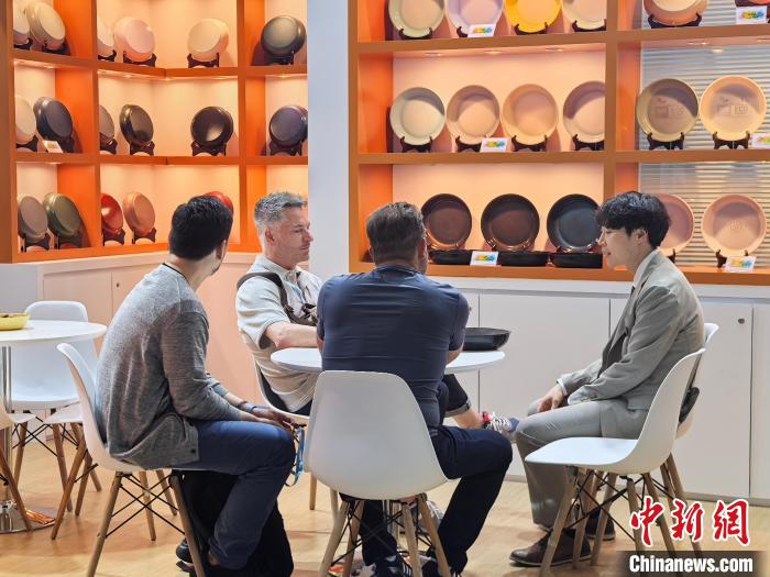 广交会观察：境外展商共拓全球市场新商机