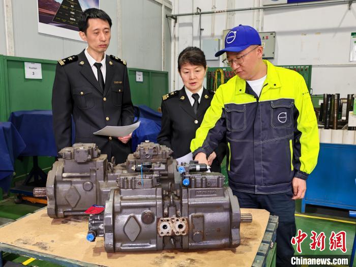 全国首票海关特殊监管区域外保税再制造业务落地上海