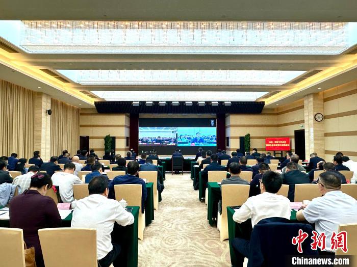 福建宁德：持续抱好“金娃娃” 让“弱鸟”飞得更高更远